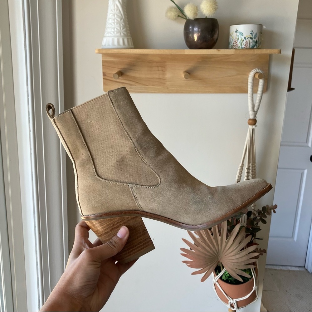 Treasure and bond suede booties